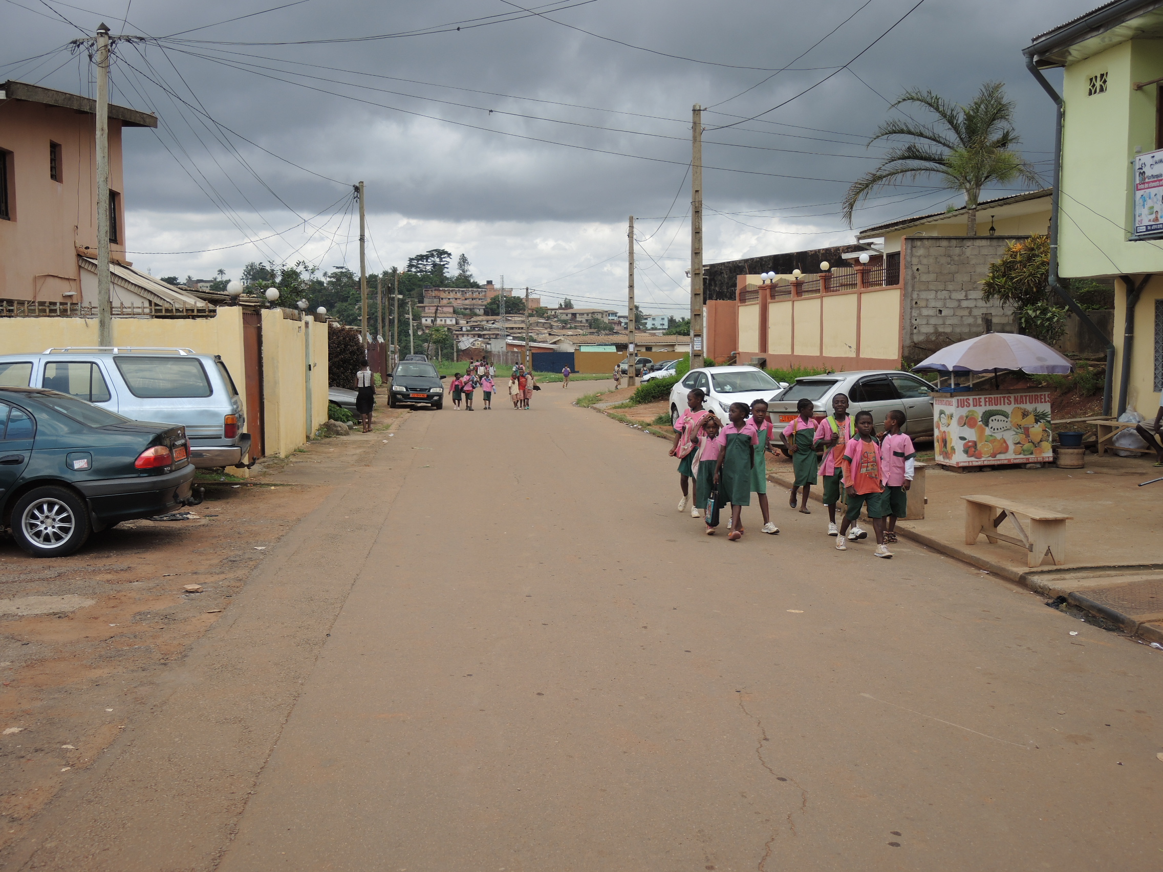 Consulting services for improving pedestrian environment in Yaoundé