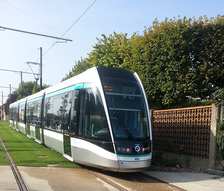 Ile-de-France  – Inauguration de la ligne de tramway T8